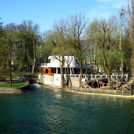 Hotel Paviljon Bihać 外观 照片