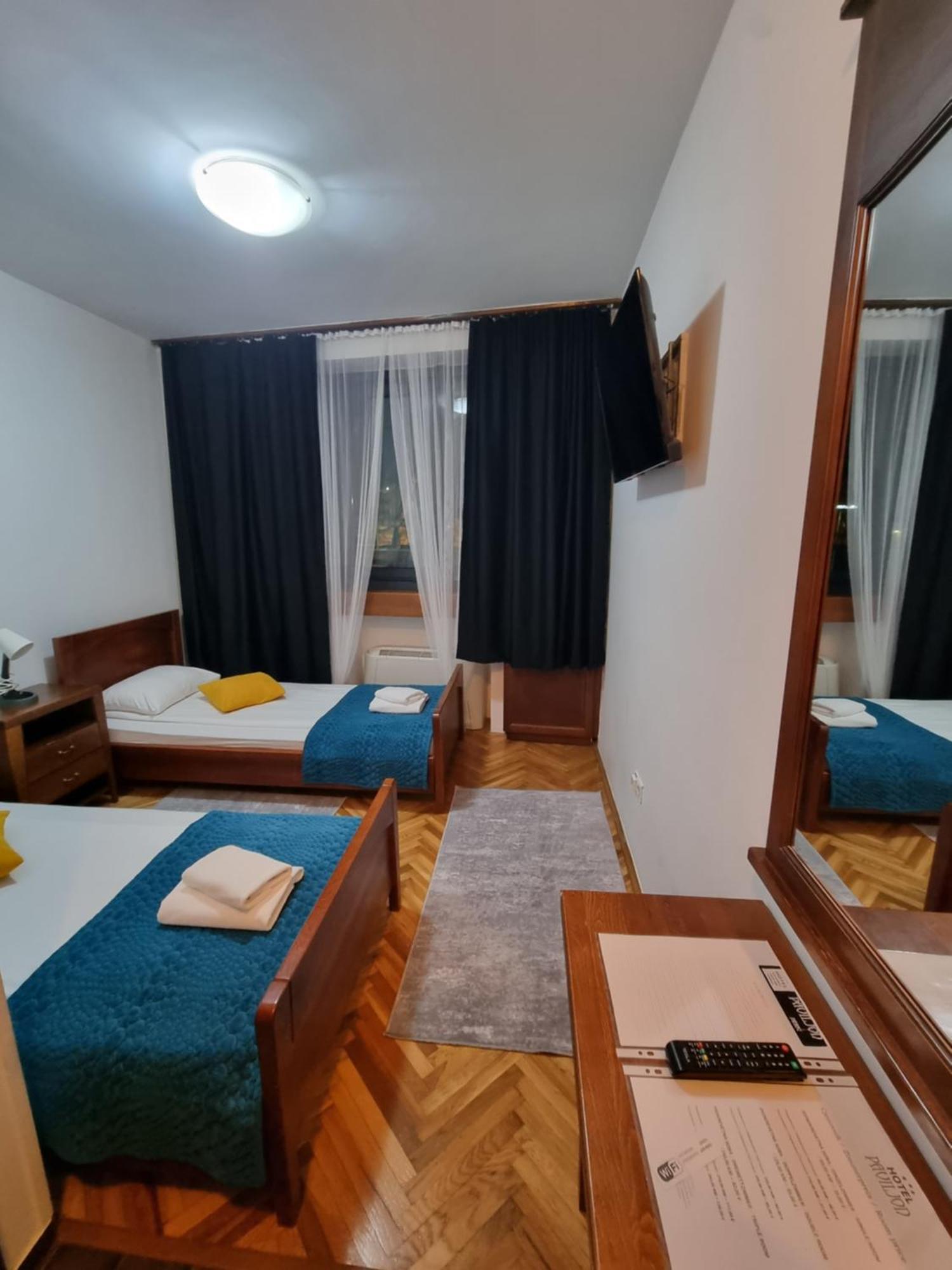 Hotel Paviljon Bihać 外观 照片