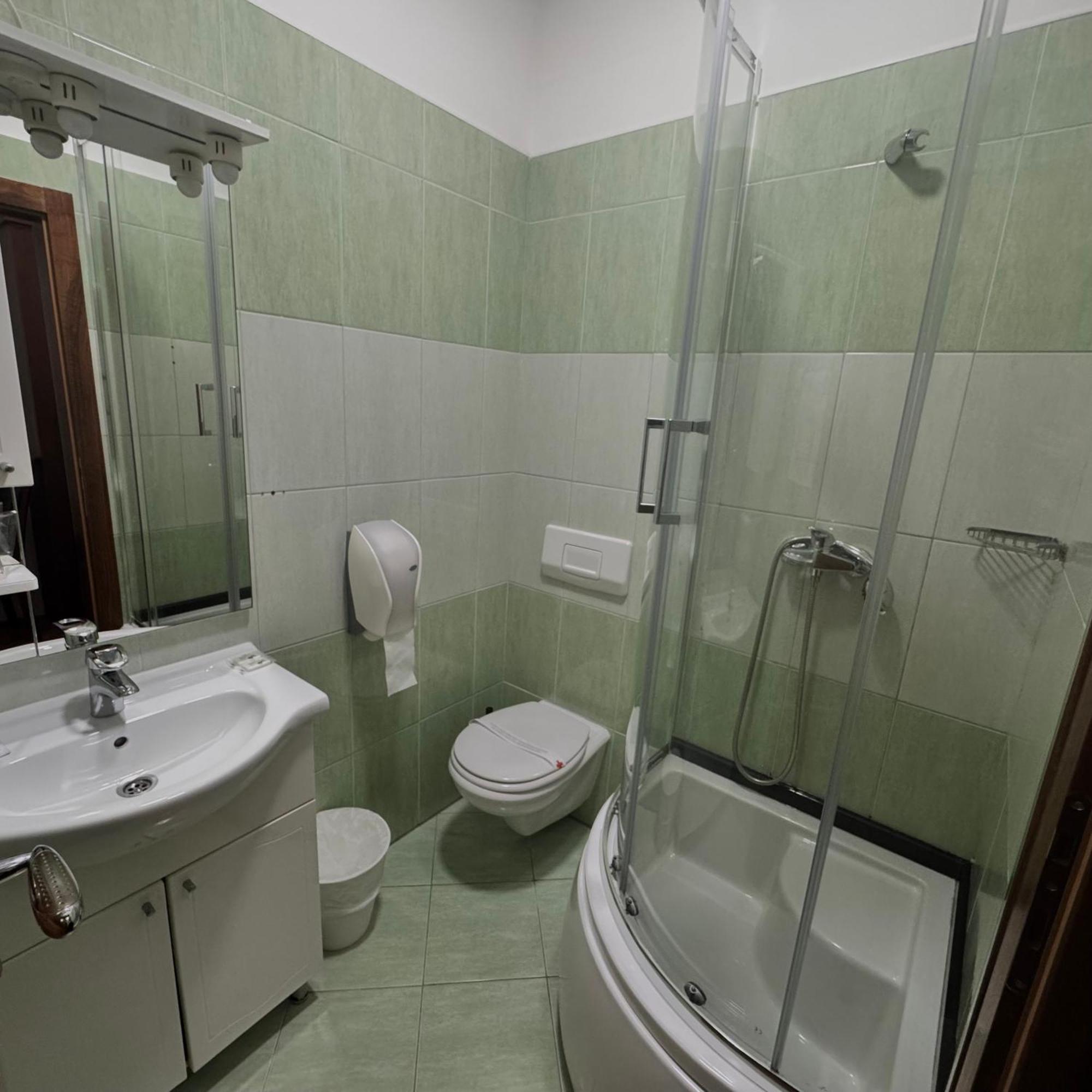 Hotel Paviljon Bihać 外观 照片